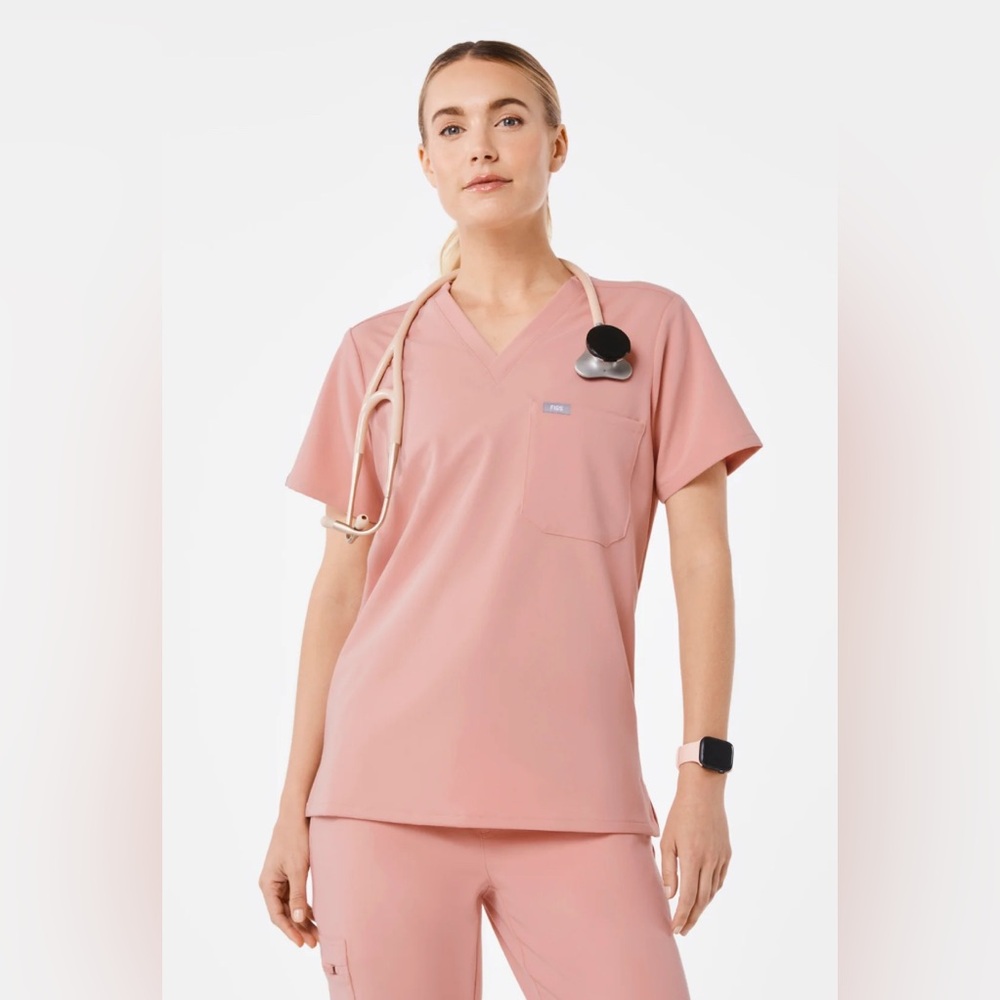 Figs Pink Sand Medium Catarina Scrub Top